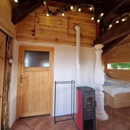 Bellevue Wooden Apartment Luxusní stan *